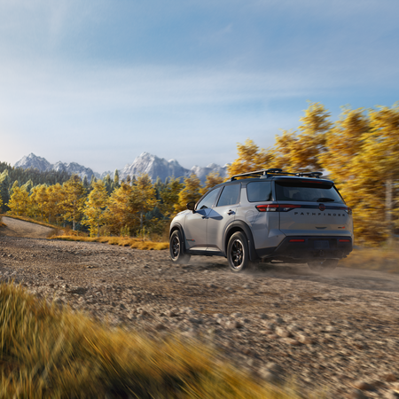 2026 Nissan Pathfinder Near Dalton